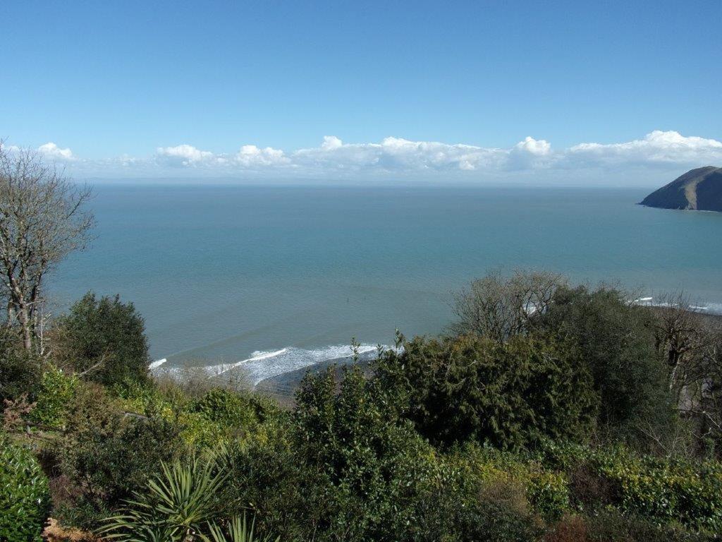 Lynton Cottage Seaview Apartments Bagian luar foto