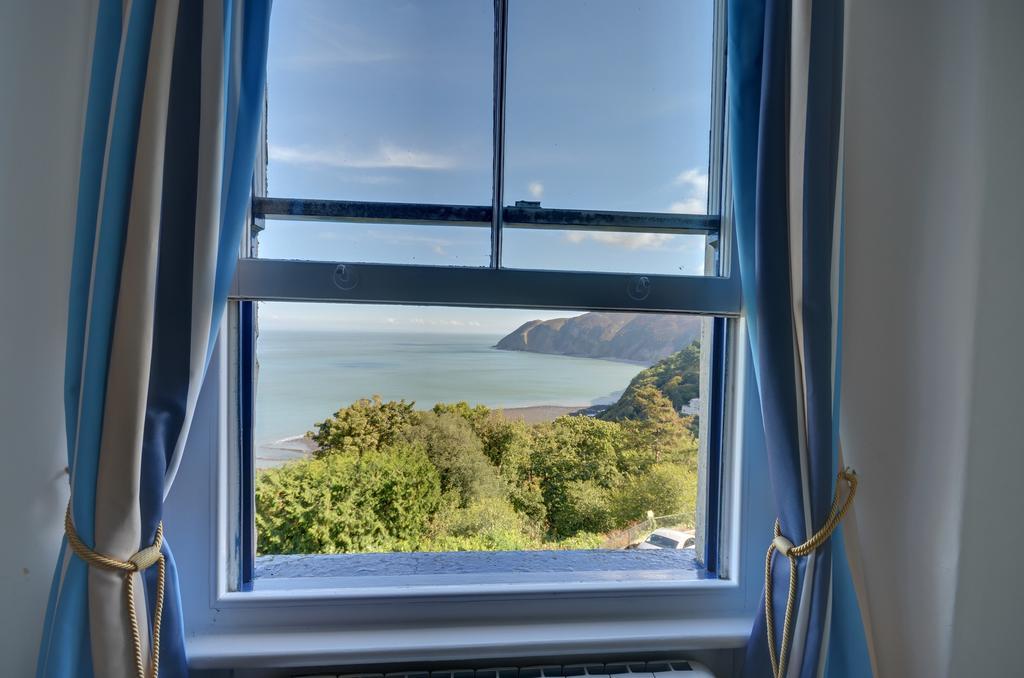 Lynton Cottage Seaview Apartments Bagian luar foto